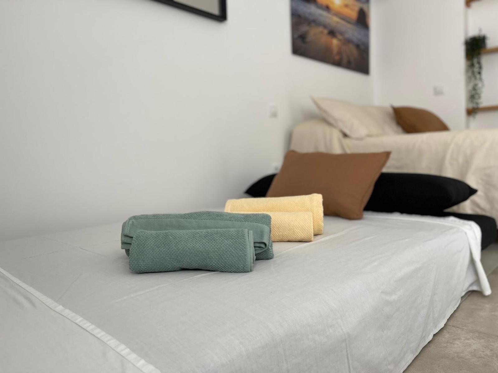 Vivir Arpisama Apartment Seville Exterior photo